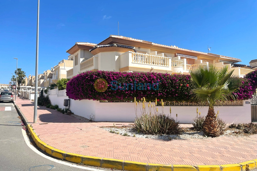 Segunda mano - Semi-detached - Ciudad Quesada - Doña Pepa