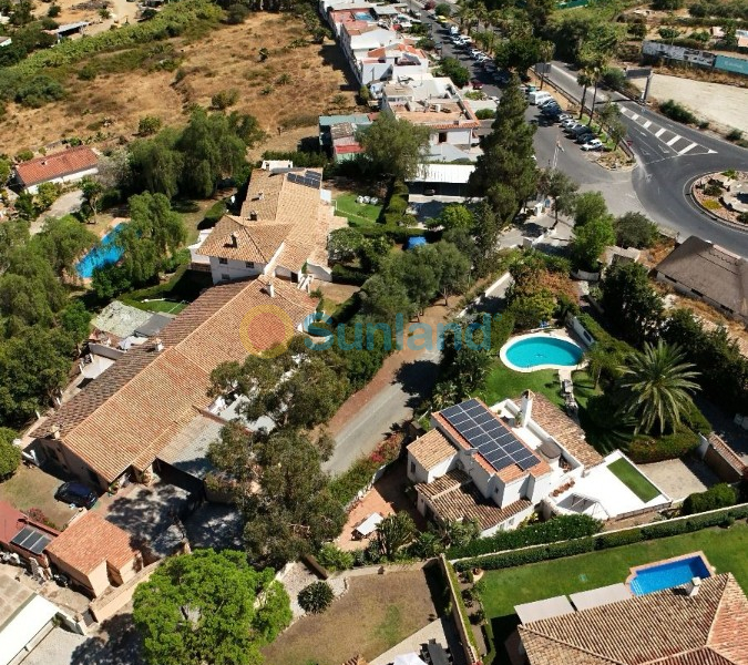 Använda fastigheter - Villa - Benahavis - La Quinta