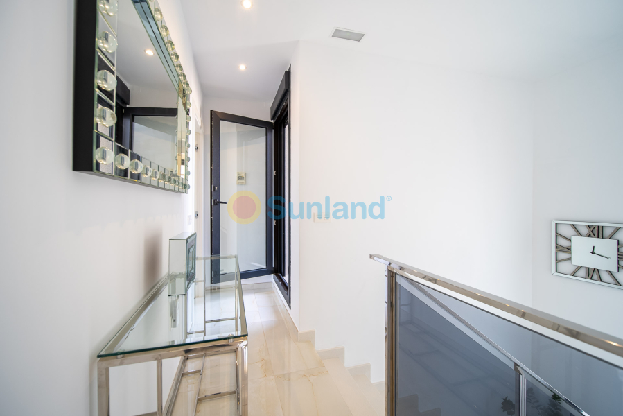 Använda fastigheter - Villa - Orihuela Costa - Lomas De Cabo Roig