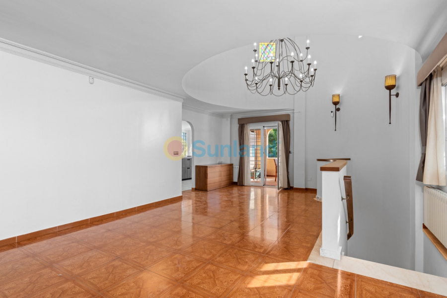 Använda fastigheter - Villa - Los Balcones