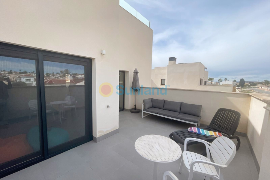 Segunda mano - Semi-detached - Ciudad Quesada - Pueblo Bravo