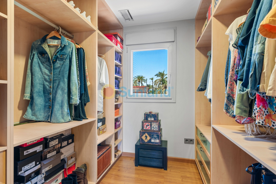 Resale - Villa - Elche/Elx