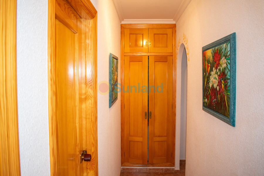 Resale - Villa - La Manga del Mar Menor - 