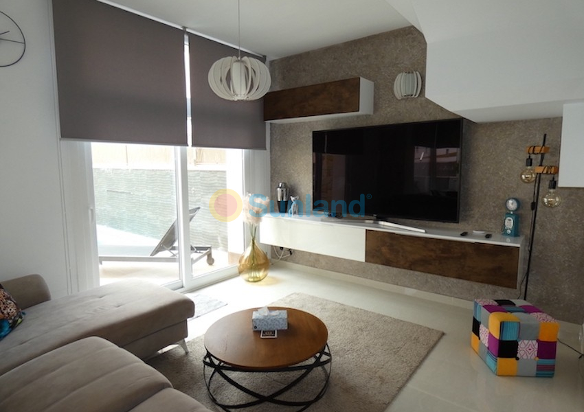 Вторичка - Bилла - Ciudad Quesada