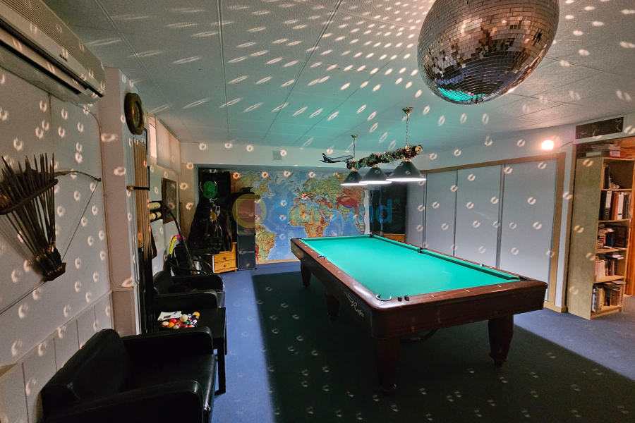 Använda fastigheter - Villa - Los Altos - Royal Park