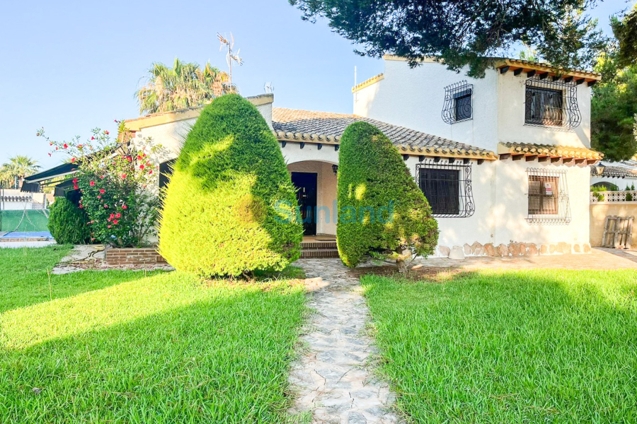 Вторичка - Bилла - Orihuela Costa - Punta Prima