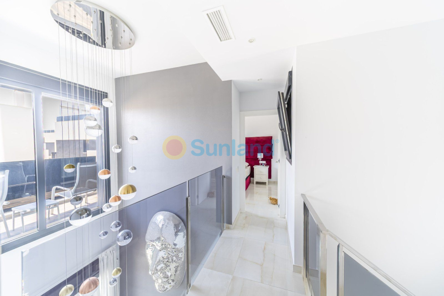 Brukte eiendommer - Villa - Orihuela Costa - Lomas De Cabo Roig