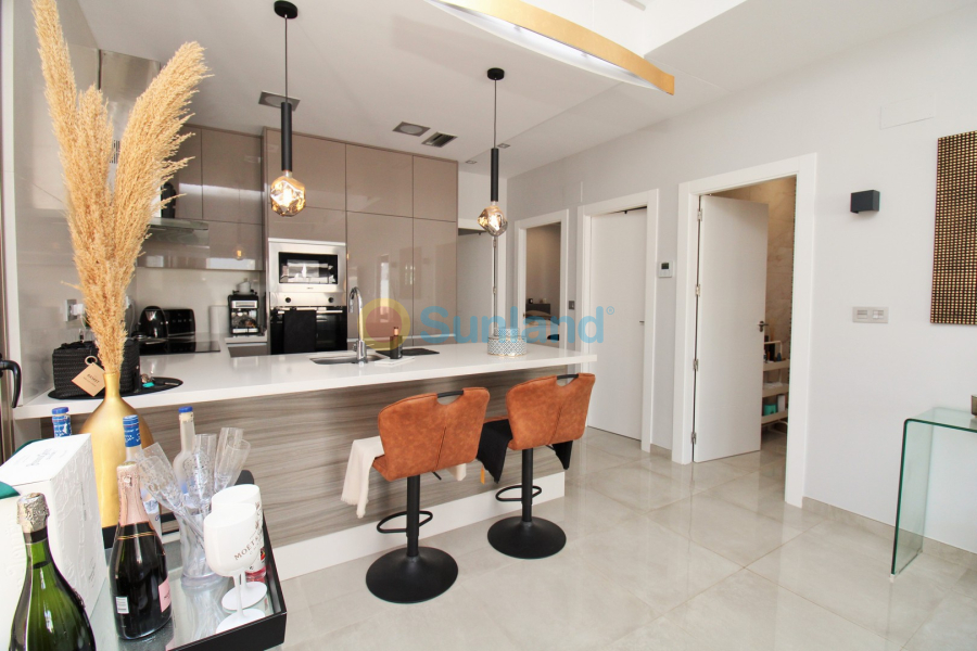 Använda fastigheter - Villa - Villamartin