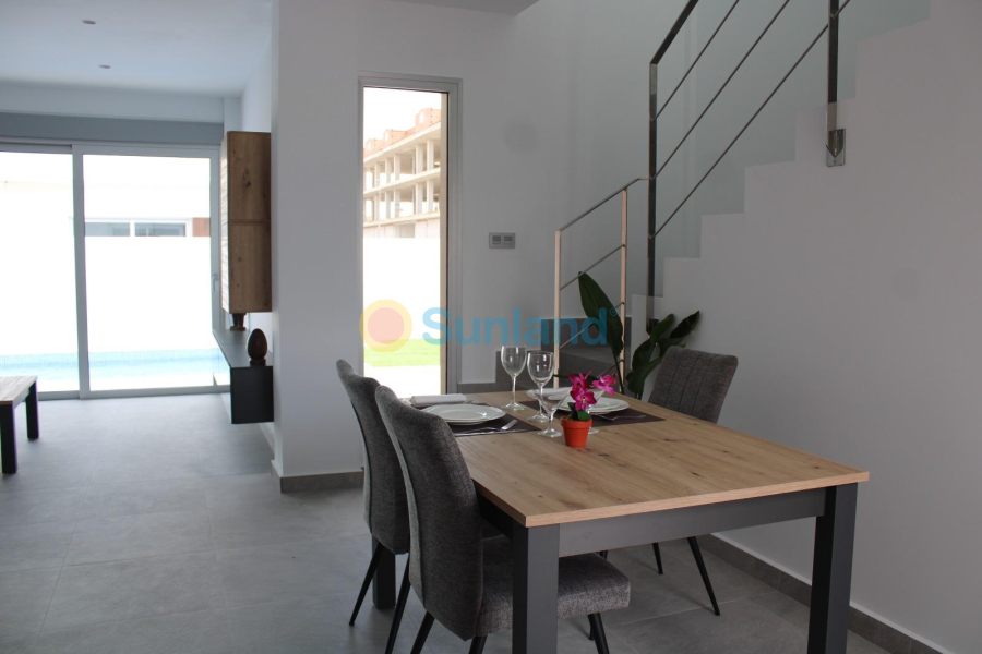 Nueva construcción  - Chalet - San Fulgencio - Pueblo