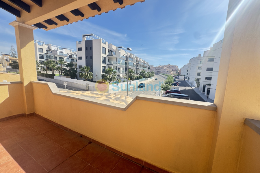 Använda fastigheter - Villa - Villamartin - Lomas del Golf