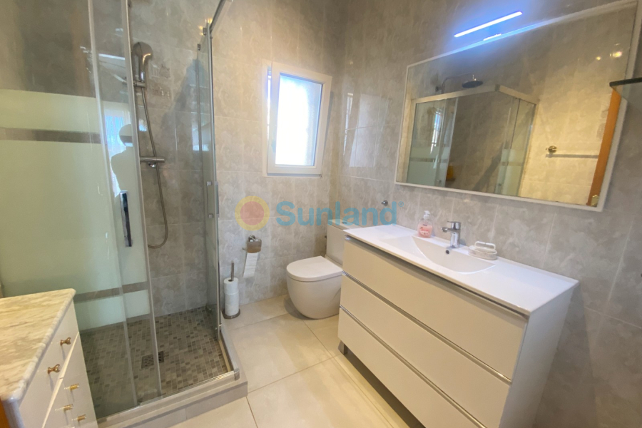 Resale - Detached Villa - Ciudad Quesada - Central Quesada