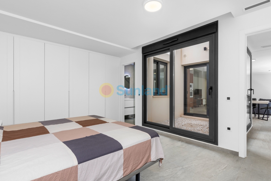 Resale - Villa - San Miguel de Salinas - Costa Blanca