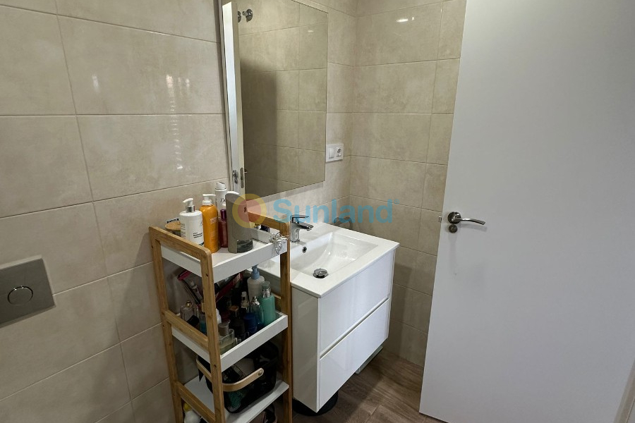 Resale - Apartment - Orihuela Costa - Los Dolses