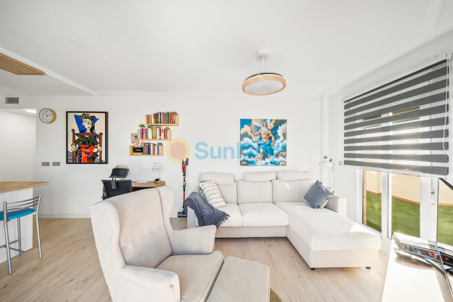 Resale - Ático - Torrevieja - La Mata