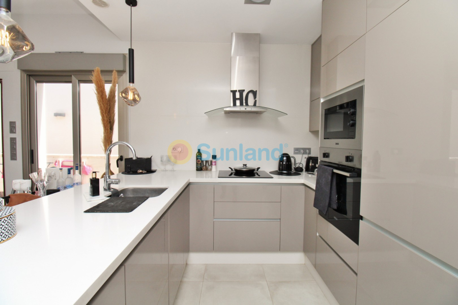 Använda fastigheter - Villa - Villamartin