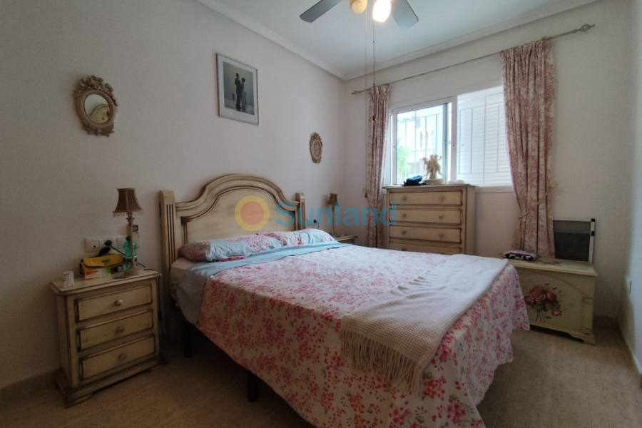 Resale - Apartment - Orihuela Costa