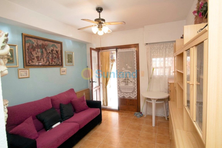 Använda fastigheter - Apartamento - Torrevieja - La Mata