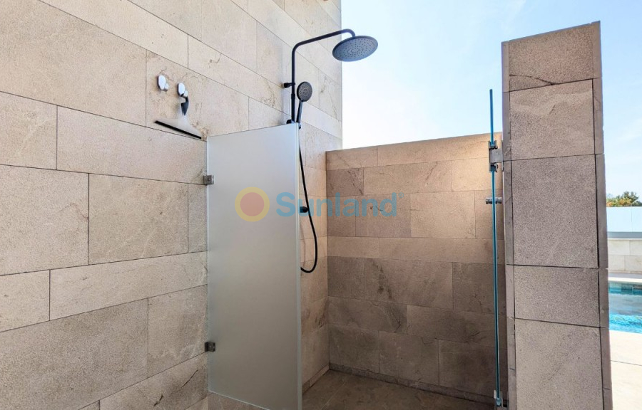 Resale - Detached Villa - Benijofar