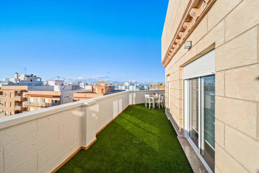 Resale - Ático - Torrevieja - La Mata