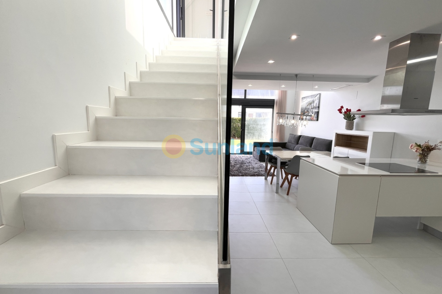 Segunda mano - V - Los Dolses