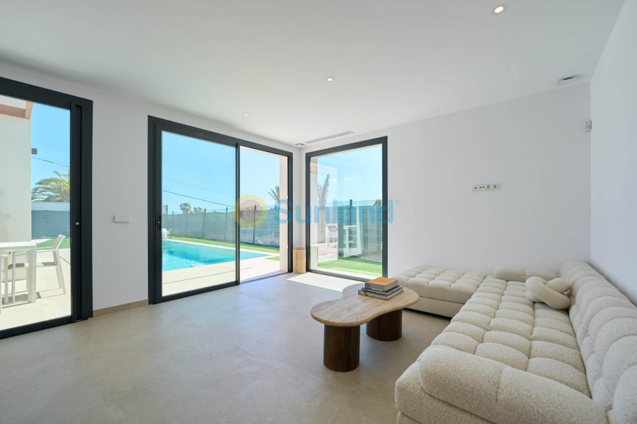 Nueva construcción  - Chalet - Alfas del Pi - Escandinavia