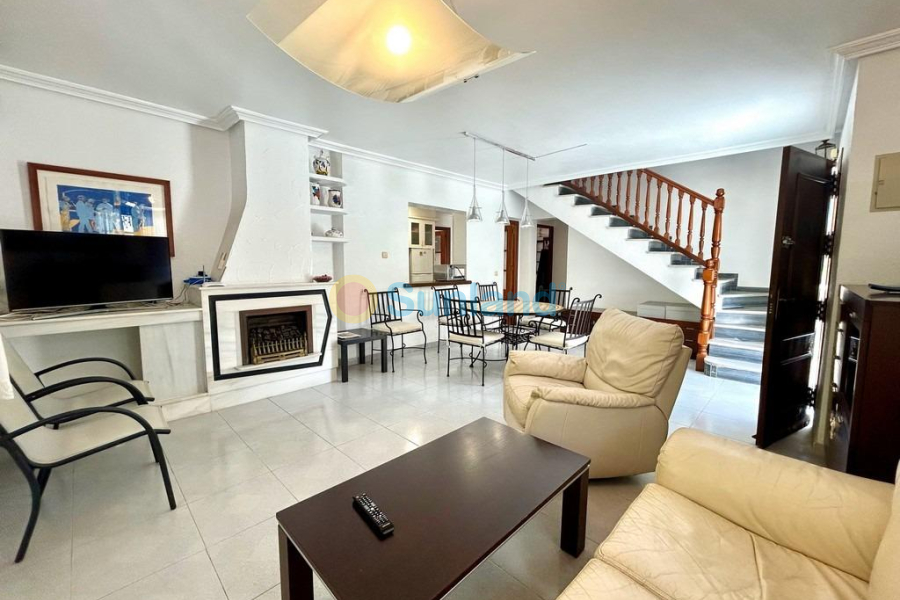 Brukte eiendommer - Villa - Orihuela Costa - La Zenia