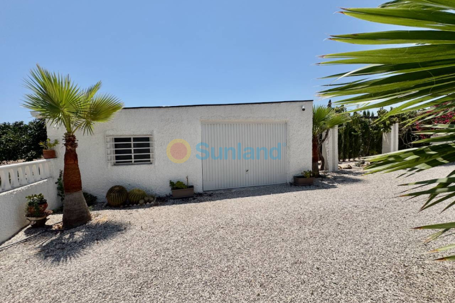 Resale - Country house - Torrellano