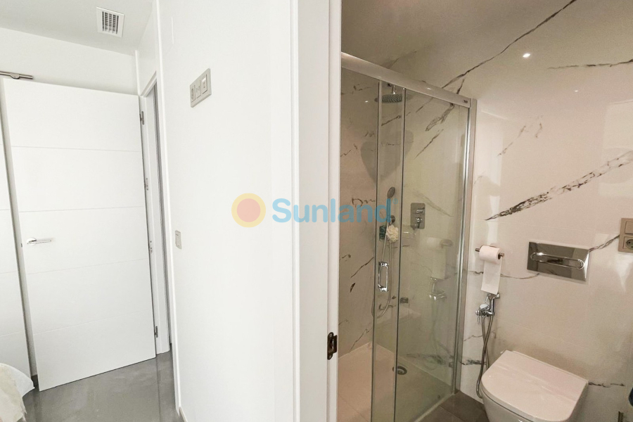 Segunda mano - Chalet - Torrevieja - Los Altos