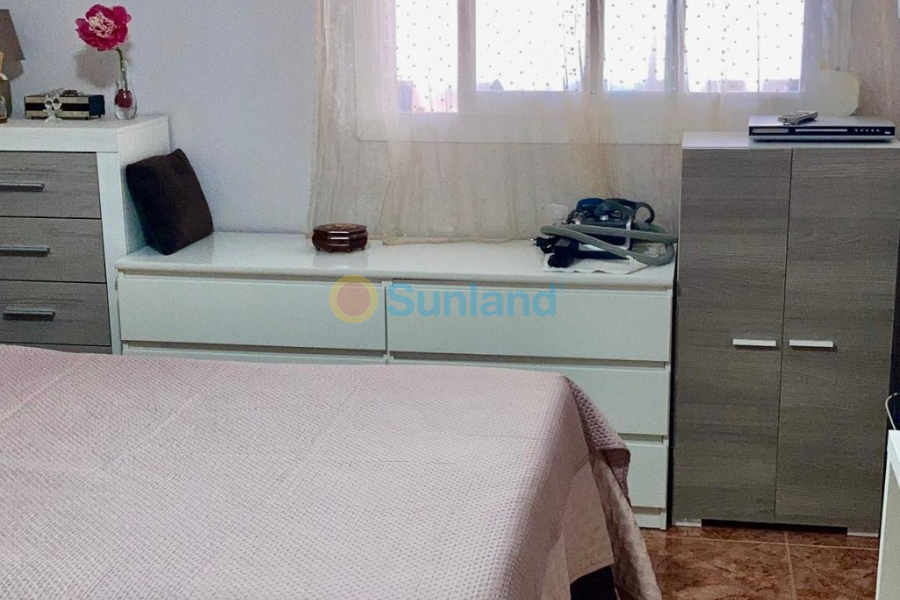 Resale - Apartment - Benidorm - Playa de Poniente