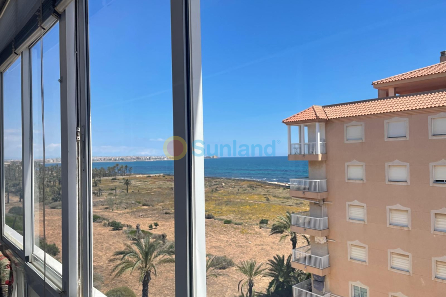 Resale - Apartment - Punta Prima - 
