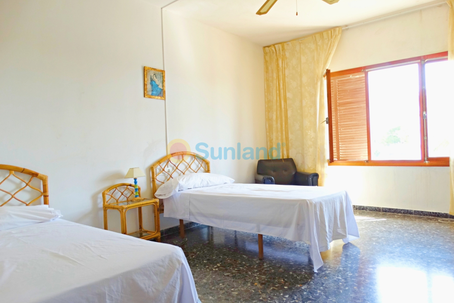 Вторичка - V - Cabo Roig