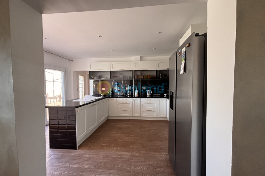 Brukte eiendommer - V - Benijofar