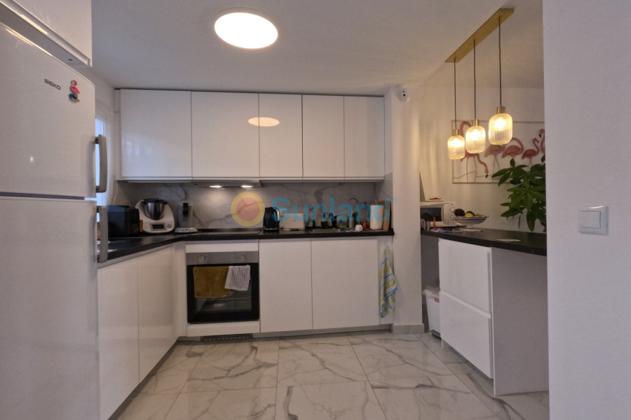 Resale - Townhouse - Torrevieja - El Acequión - Los Náufragos