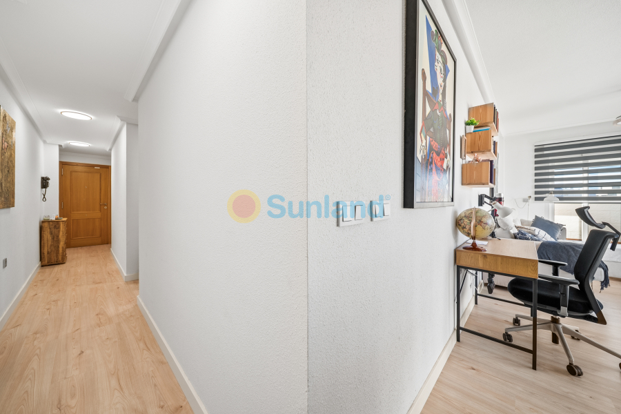 Resale - Ático - Torrevieja - La Mata