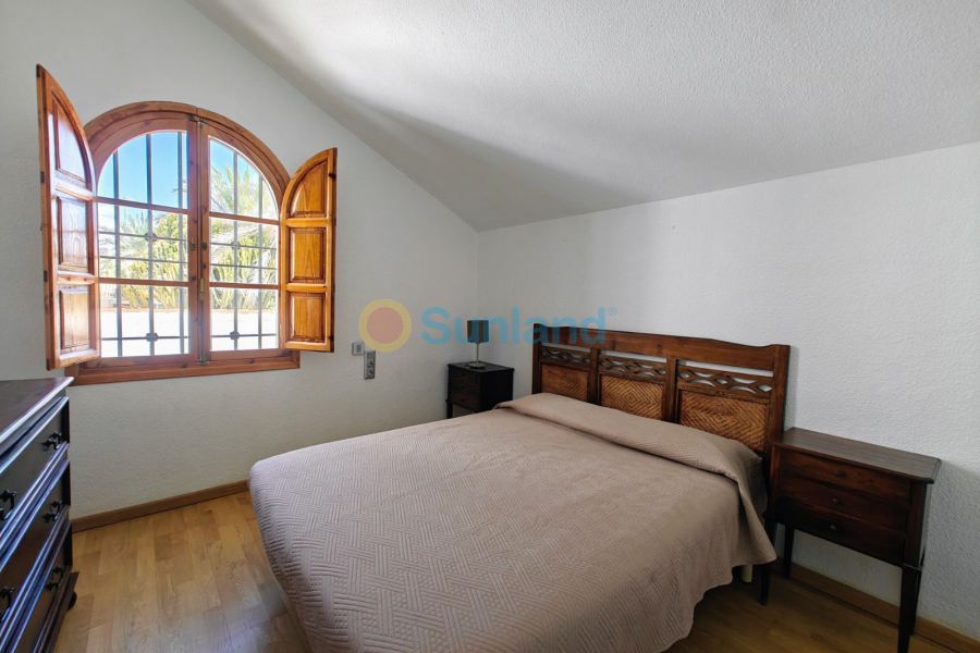 Resale - Villa - Elche - 