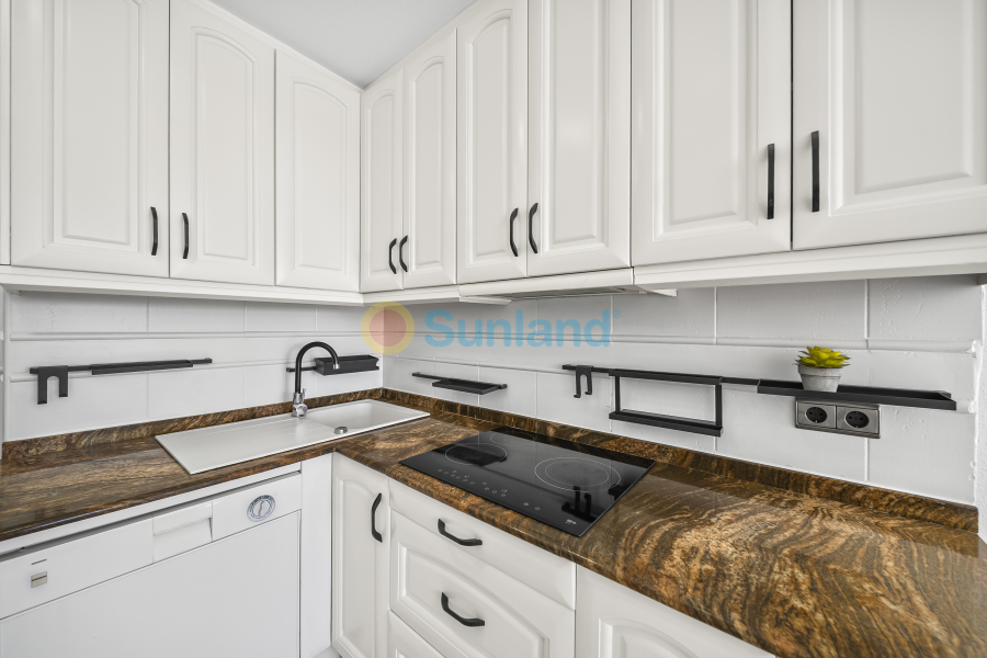 Segunda mano - Apartamento - Torrevieja - Puerto