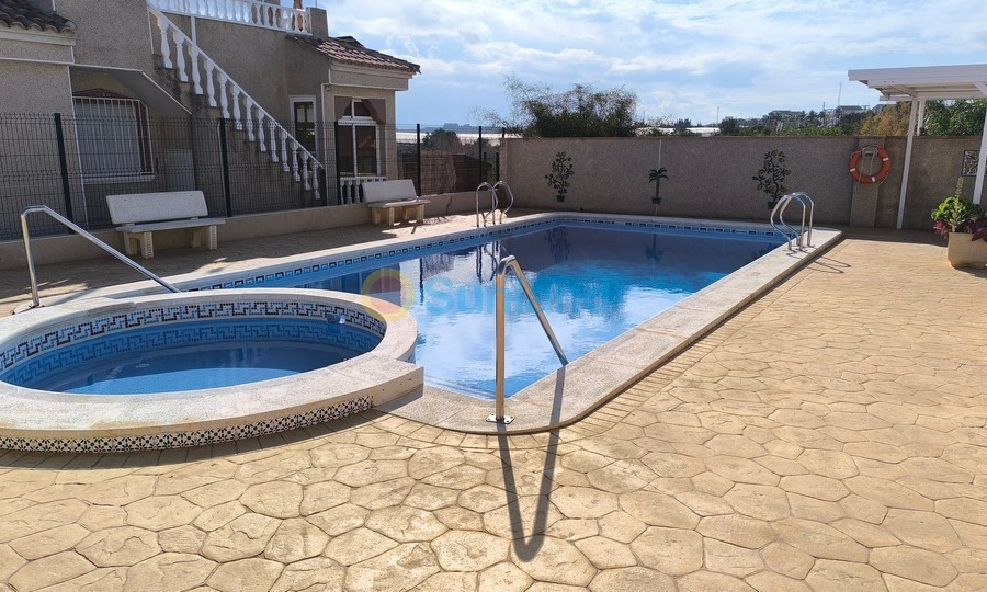 Resale - Detached Villa - Algorfa - Montemar - Saint Andrews Heights