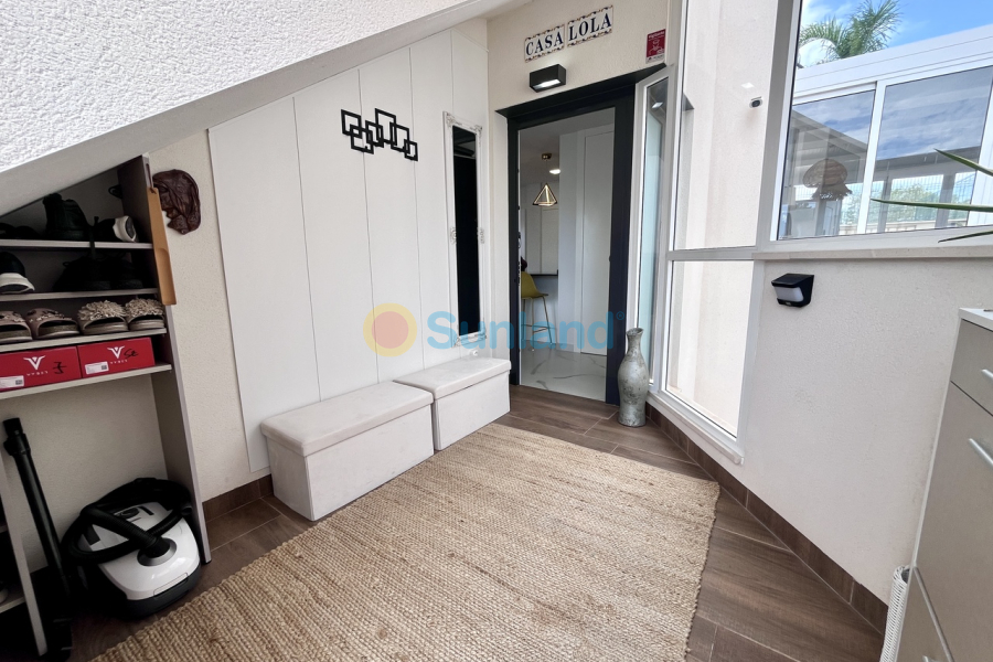 Resale - A - San Miguel De Salinas