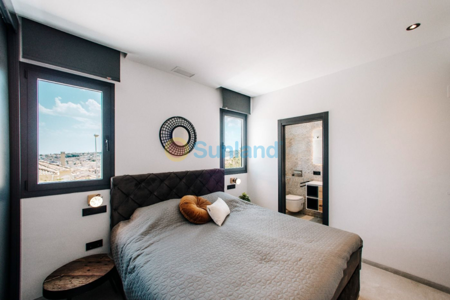 New Build - Top Floor Bungalow - Rojales - La Marquesa Golf