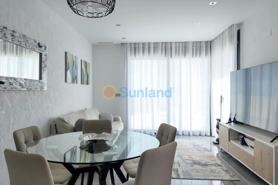 Resale - Villa - Torrevieja - Los Balcones