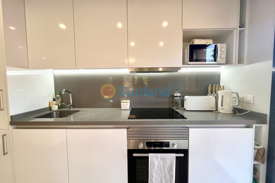 Resale - A - Villamartin