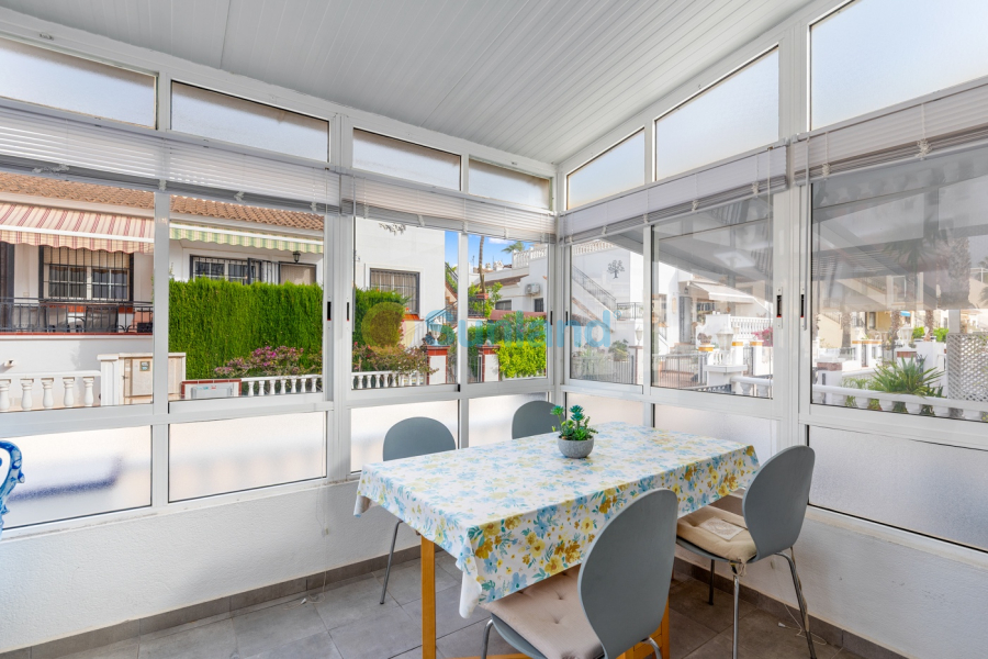 Resale - Quad house - Orihuela Costa - Playa Flamenca