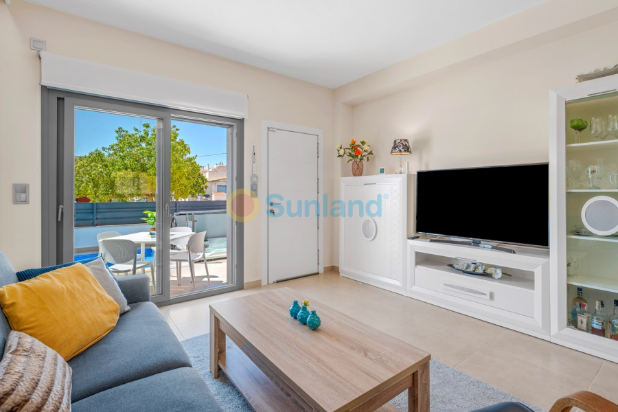 Resale - Townhouse - Formentera del Segura - 