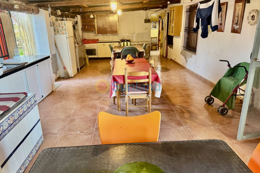 Resale - Country house - Guardamar del Segura - 