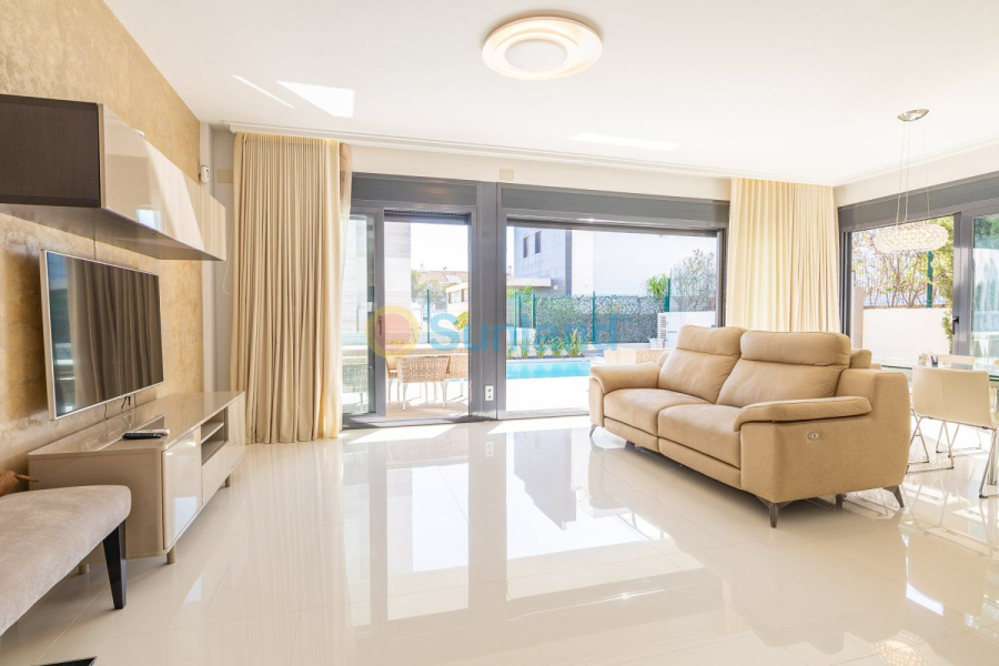 Brukte eiendommer - Villa - Orihuela Costa - Campoamor