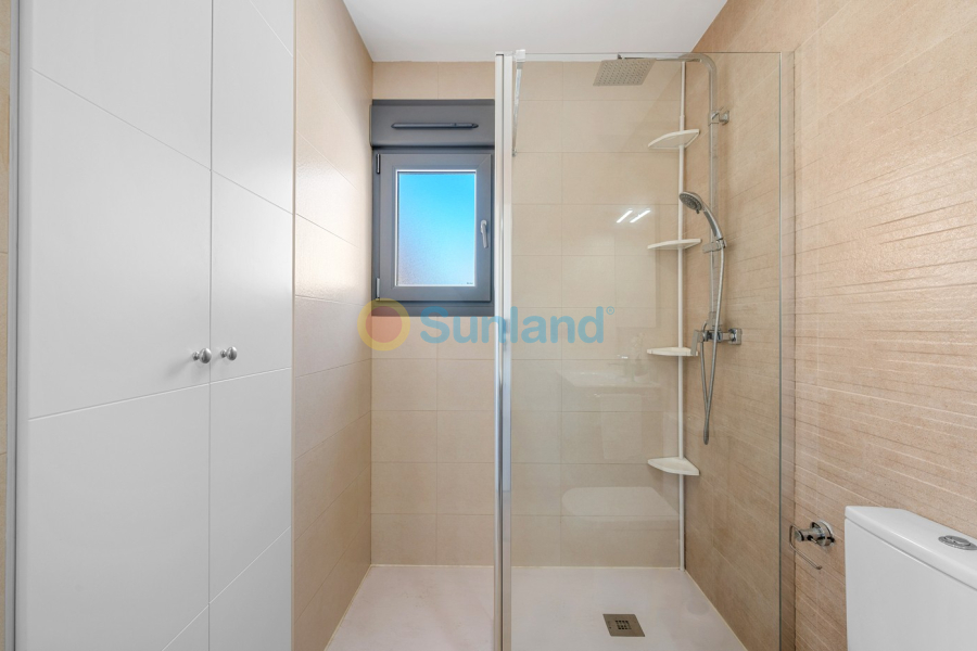 Resale - Townhouse - Formentera del Segura - 