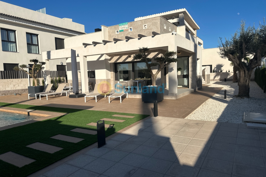 Brukte eiendommer - Villa - Ciudad Quesada - Doña Pepa