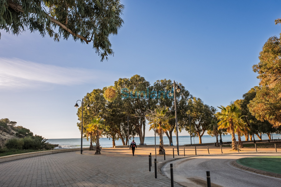 Resale - Apartment - Villajoyosa