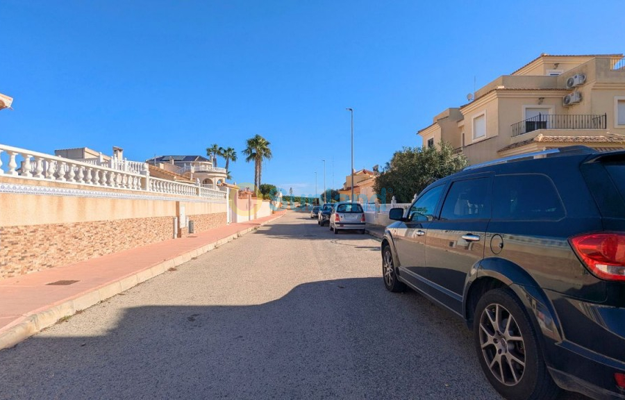 Resale - Detached Villa - Ciudad Quesada