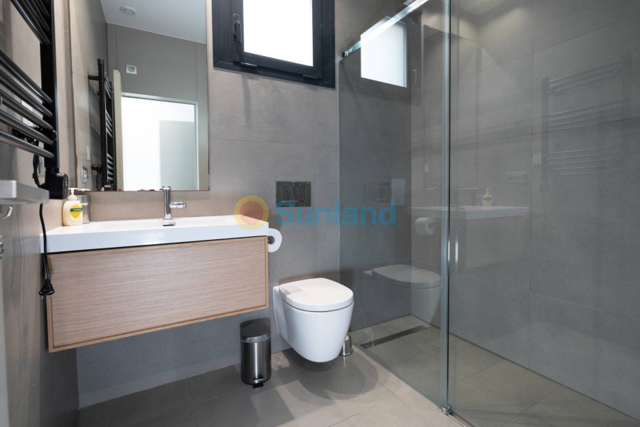 Nueva construcción  - Chalet - Torrevieja - La Mata